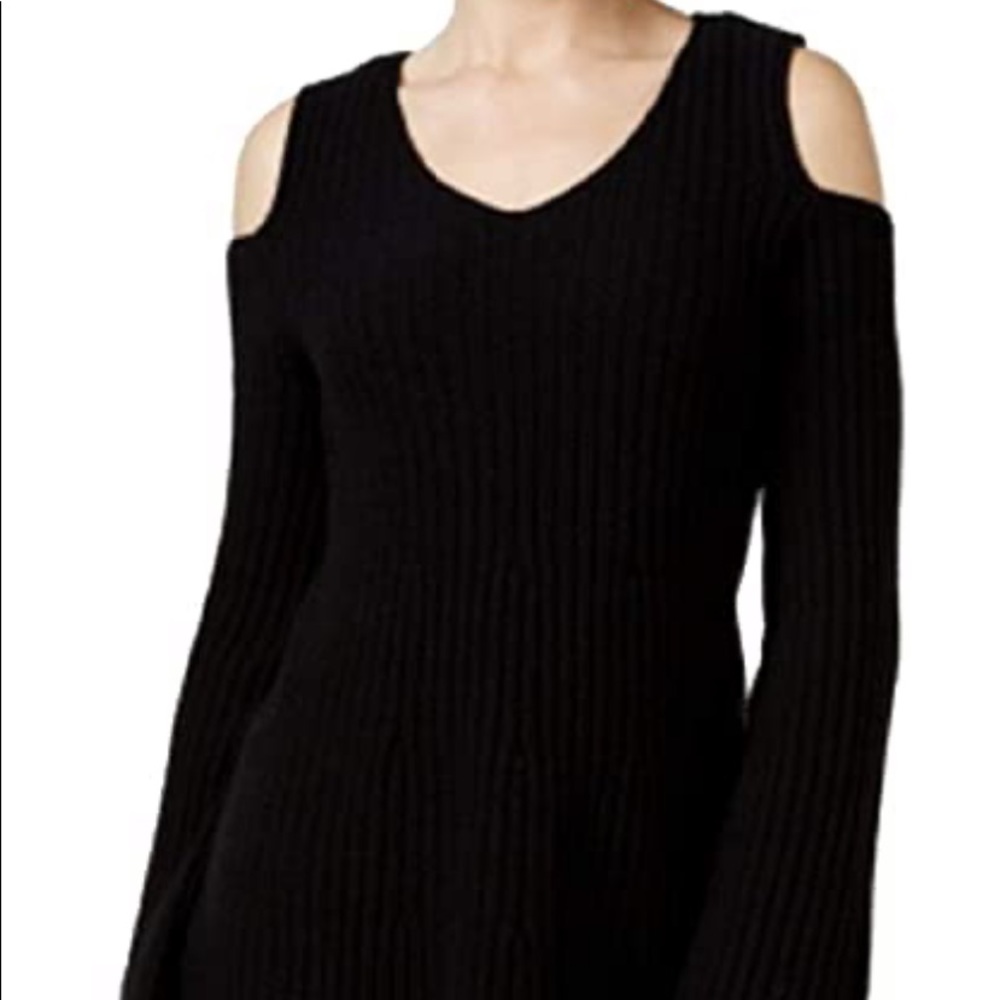 Style and Company Cold shoulder sweater
